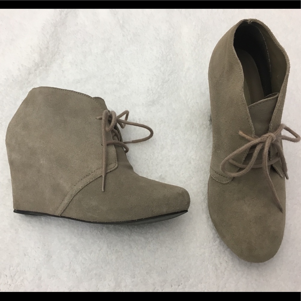 Steven Madden booties